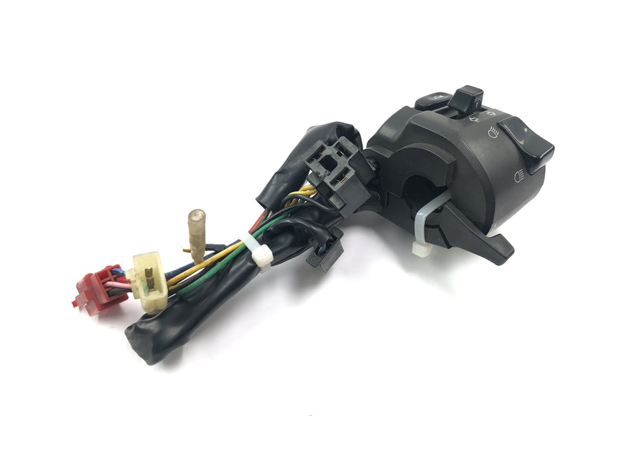 Yamaha XJR 1300 RP02 [1999] - Handlebar switch left switch fitting light indicator