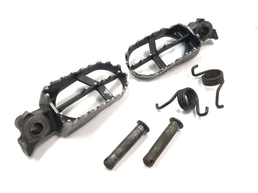 Yamaha YZ 426 F [2000] - Driver's footrests left and right set pair