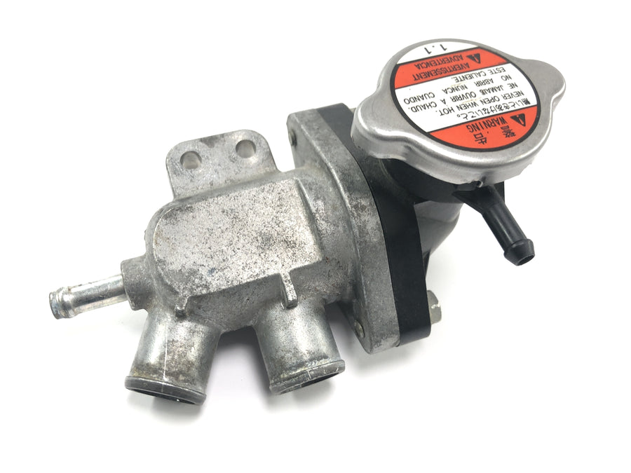 Suzuki GSF 1250 SA Bandit WVCH [2007] - Radiator cap thermostat housing