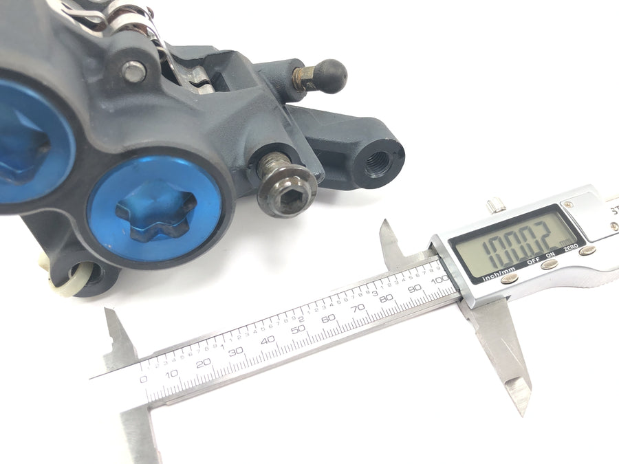 Yamaha YZF R1 RN04 [2001] - Brake caliper front right