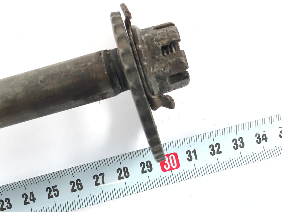 Yamaha XT 600 Zentere 34L [1985] - rear axle with chain tensioner