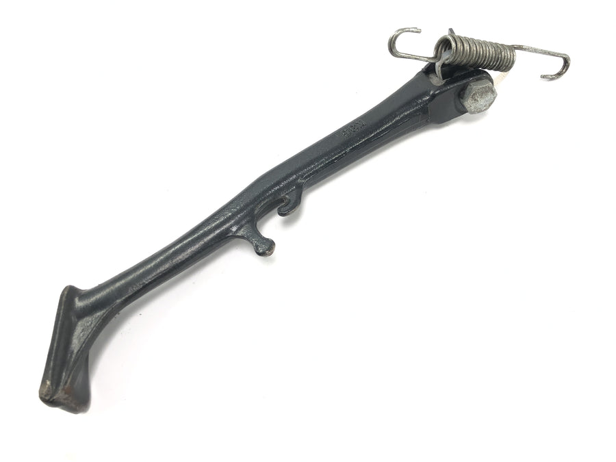 Kawasaki Zephyr 750 ZR750C [1994] - Side stand side support with side stand spring