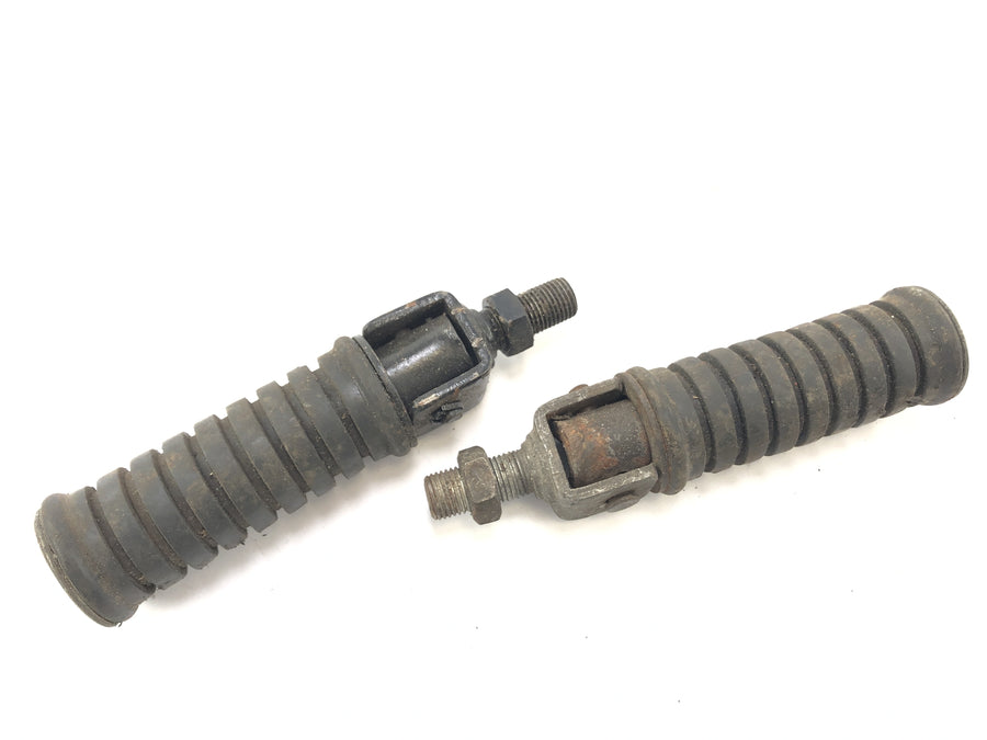 Yamaha XT 500 1U6 [1981] - Footrests Passenger Footrests Pair