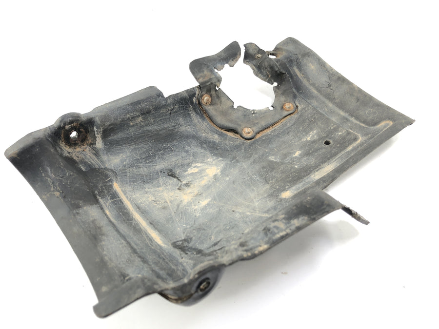 Yamaha XT 500 1U6 [1981] - Rear inner fairing rear substructure