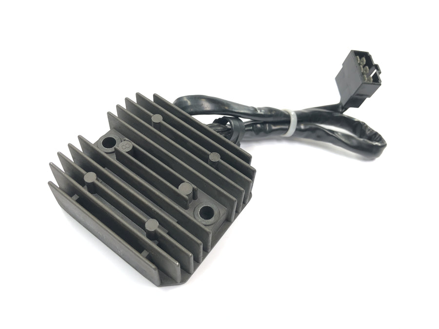 Kawasaki VN 1600 Classic VNT60A [2007] - Voltage regulator rectifier regulator