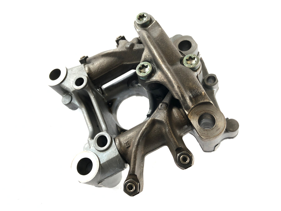 BMW R 1150 R R21 [2002] - Camshaft bracket with camshaft left