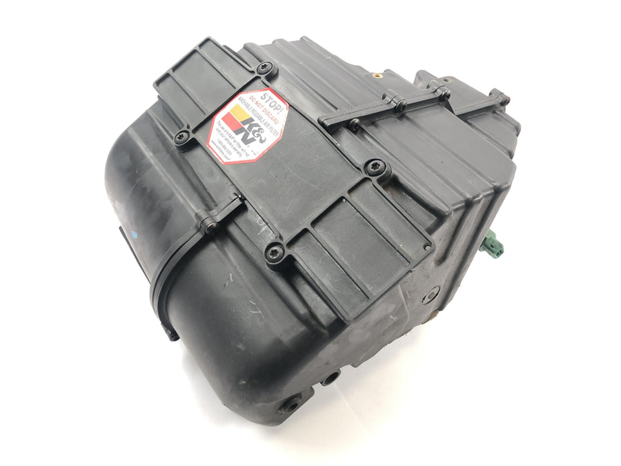 Triumph Tiger 955i 709EN [2003] - Air filter box airbox air filter housing