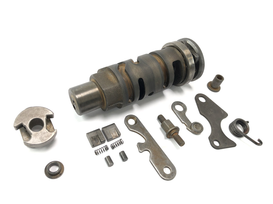 Suzuki GSX-R 1100 W GU75 C [1994] - shift drum set gear mechanism