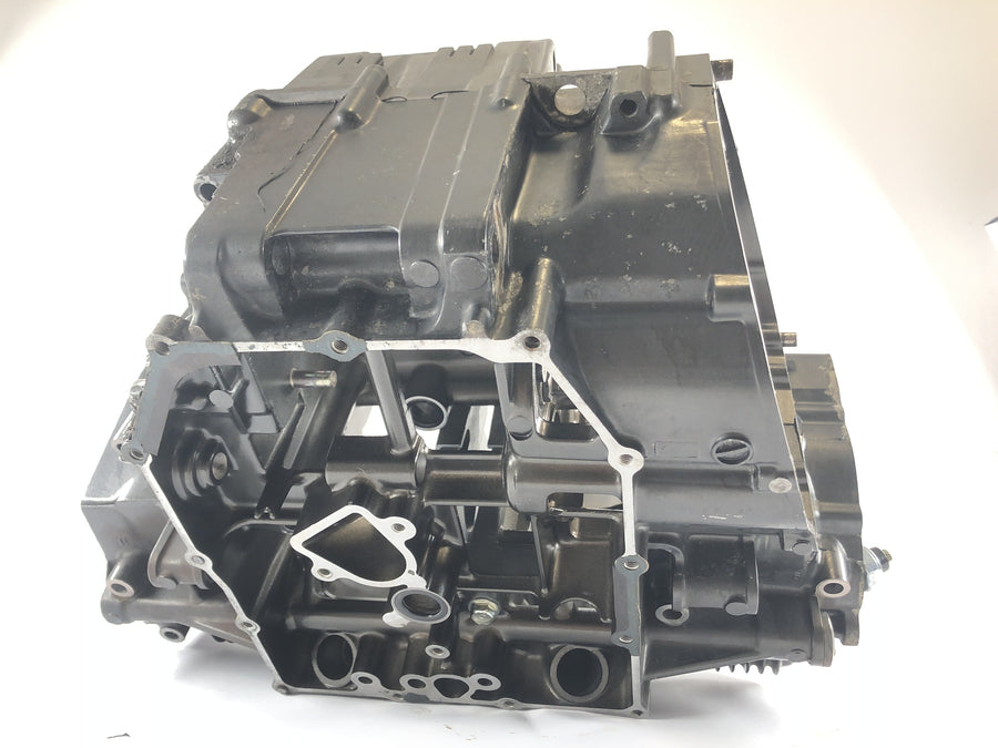Suzuki Bandit 1200 GV75A [1998] - Engine housing empty housing