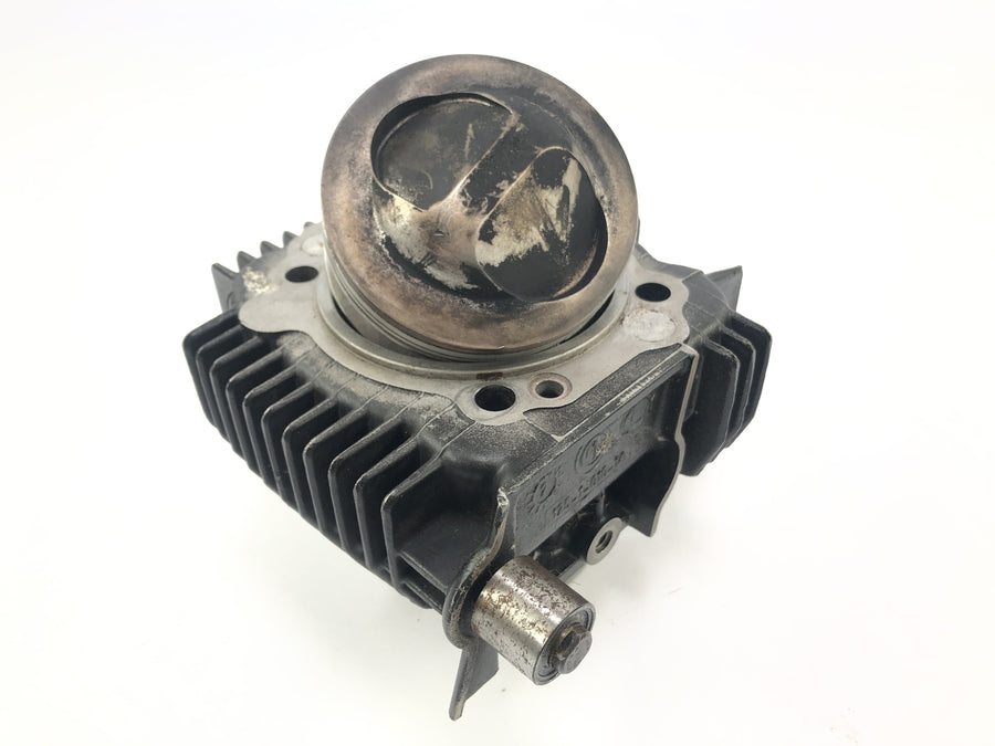 Ducati 900 SS [1991] - Cylinder with piston lying