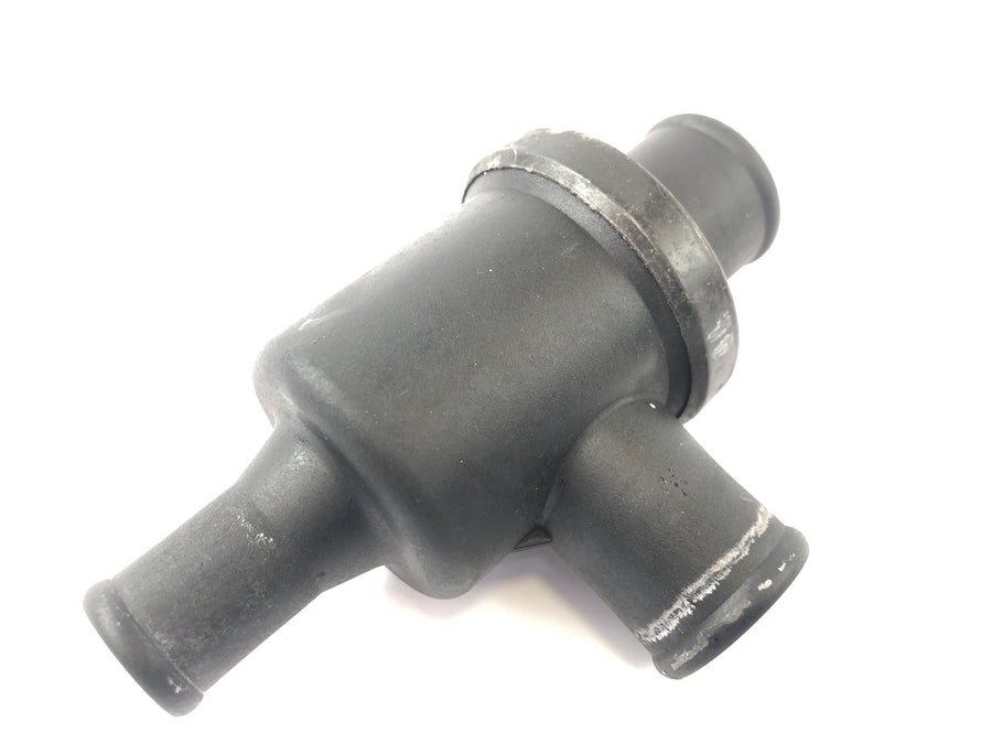 Aprilia RSV 1000 RP Mille [2001] - Thermostat coolant regulator valve