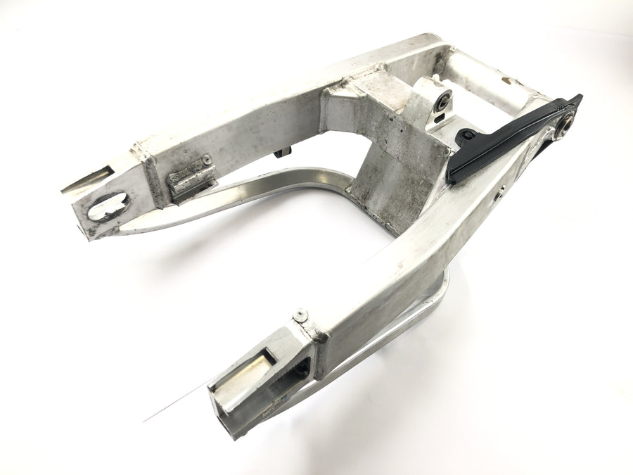 Honda CBR 900 RR Fireblade SC33 [2000] - Rear swing arm