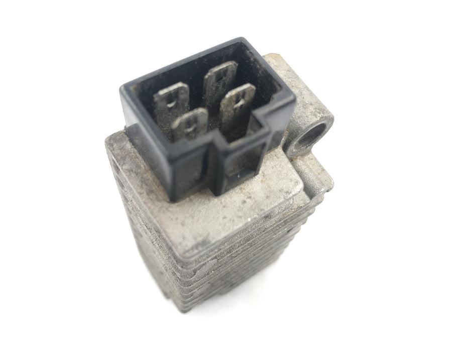Yamaha TT 600 R DJ01 [1998] - Tension regulator rectifier