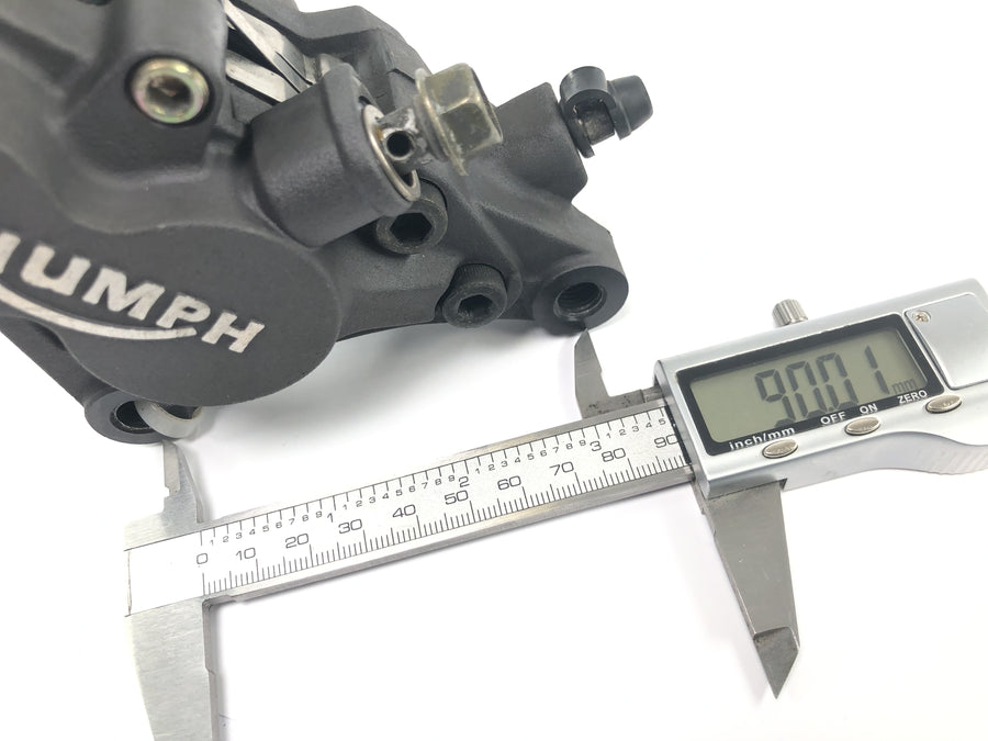 Triumph Daytona 900 T300D [1996] - Brake caliper front right