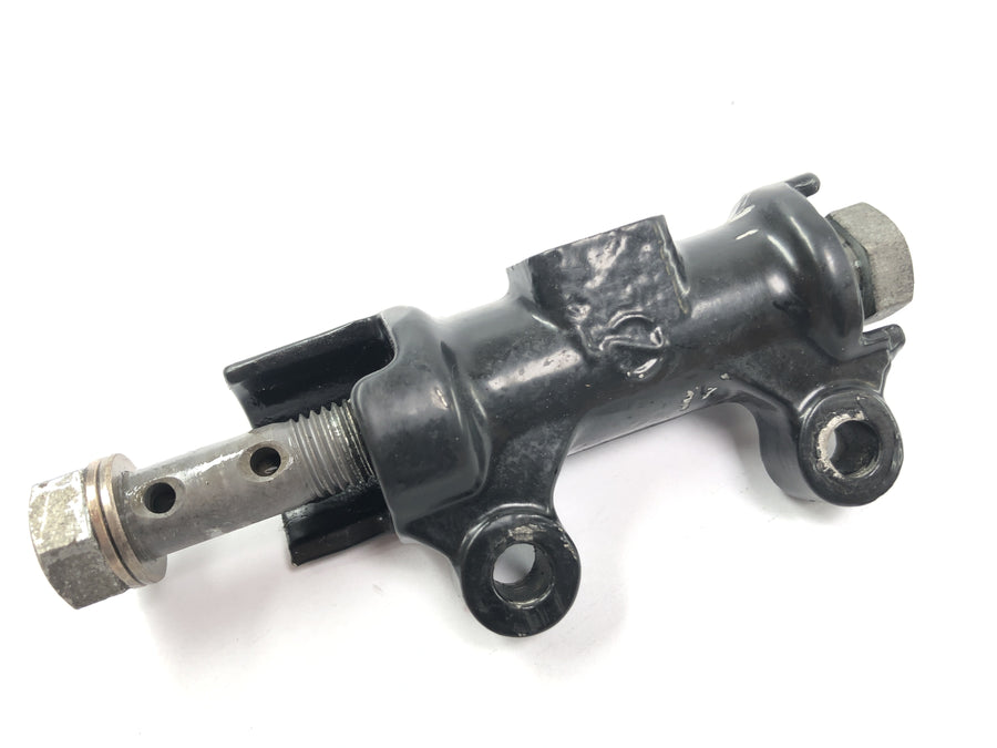 Honda GL 500 Silverwing PC02 [1982] - brake distributor