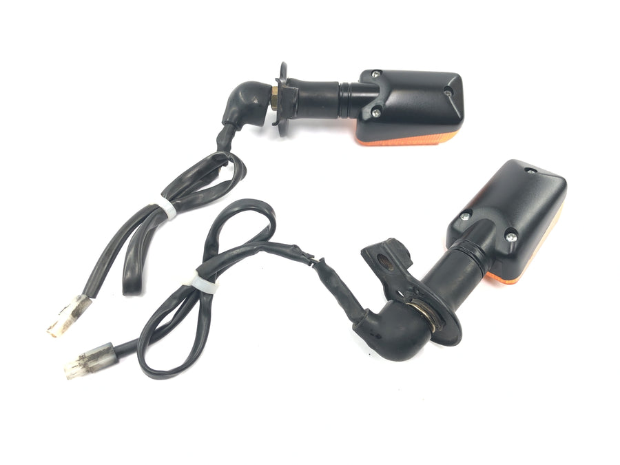 Triumph Tiger 900 T400 [1998] - Pair of front indicators