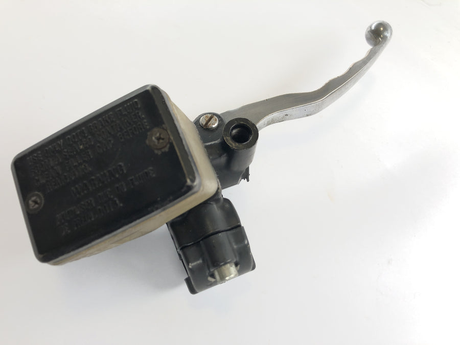Honda Goldwing GL 1100 SC02 [1980] - Handbrake pump brake pump in front