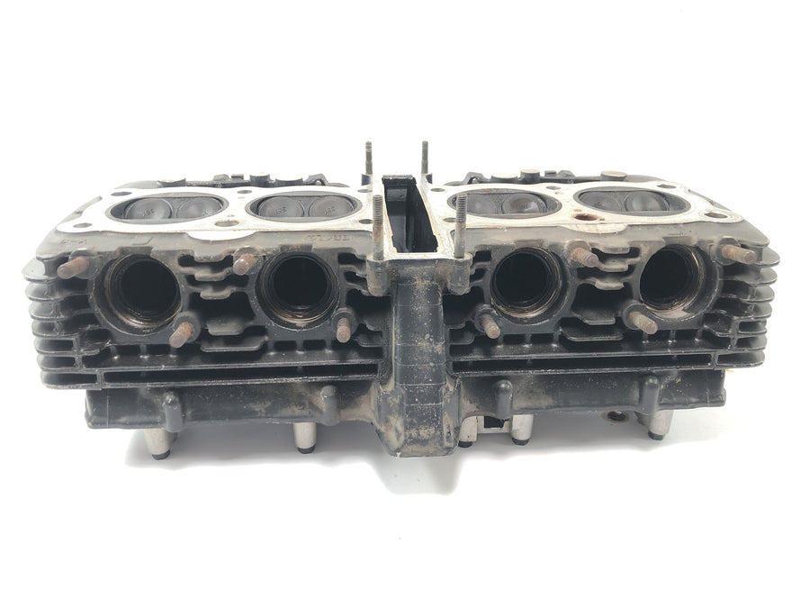 Yamaha XJR 1300 RP06 [2002] - cylinder head