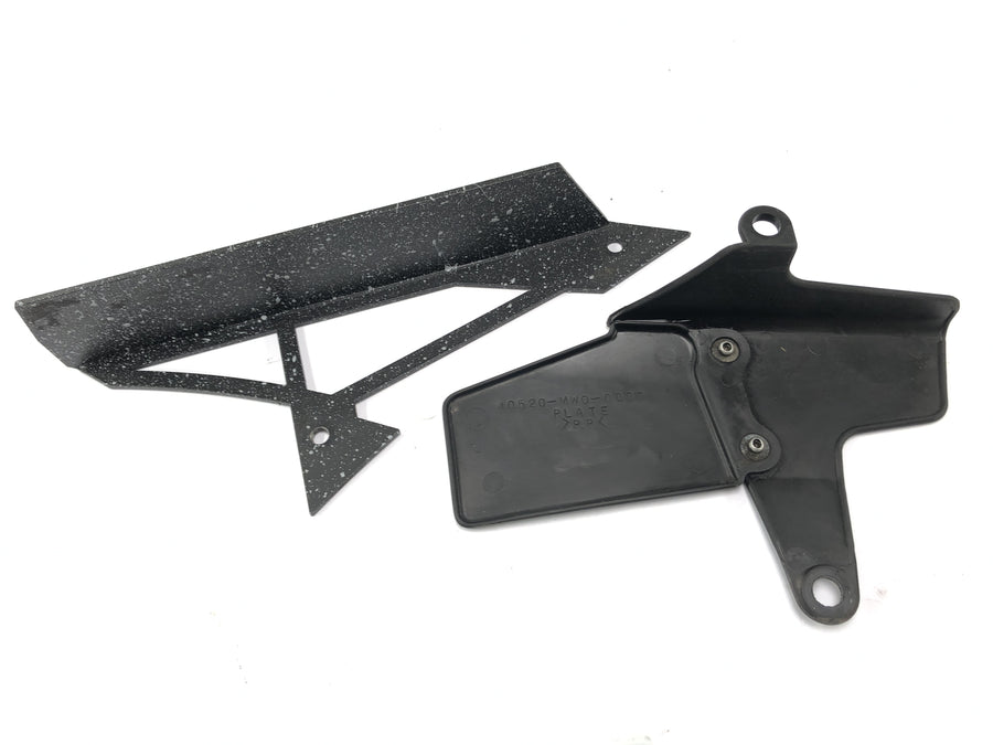 Honda CBR 900 RR SC28 [1994] - chain protection cover