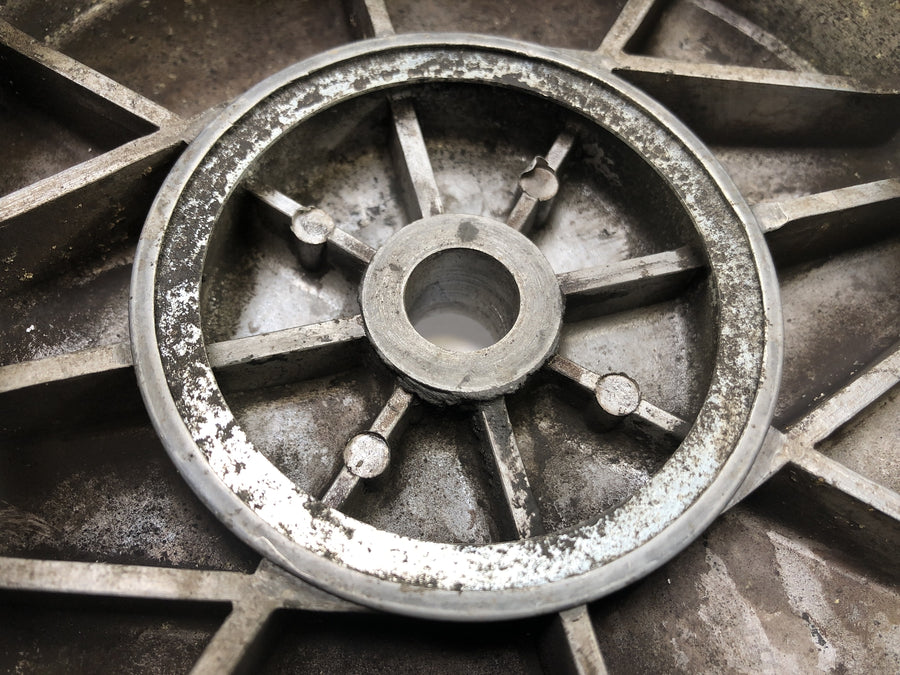 Moto Guzzi V7 Special [1971] - Rear brake drum