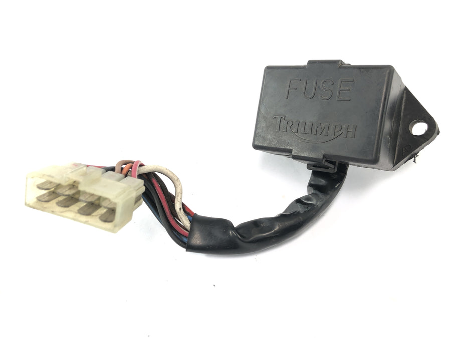 Triumph Daytona 900 T300 [1996] - Fuse box fuse box wiring harness