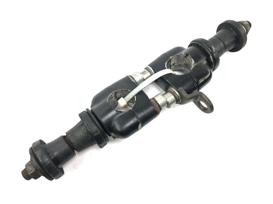 Yamaha XT 500 1U6 [1981] - handlebar holder handlebar clamps handlebar brackets handlebar mount riser