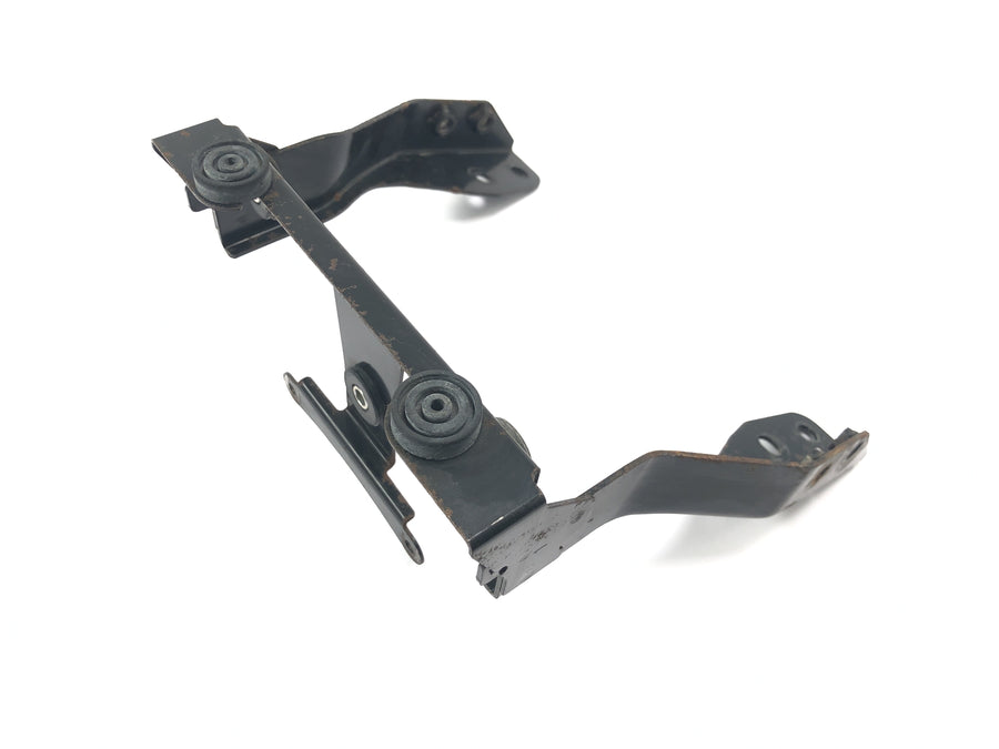 Yamaha XJR 1300 RP02 [1999] - Tail light holder rear light