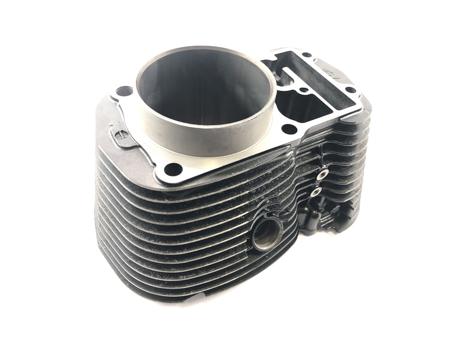 Honda VTX 1800 SC46 [2004] - cylinder with piston at the front