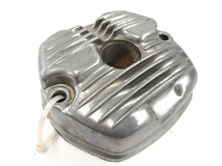 Honda GL 500 Silverwing PC02 [1982] - valve lid on the right