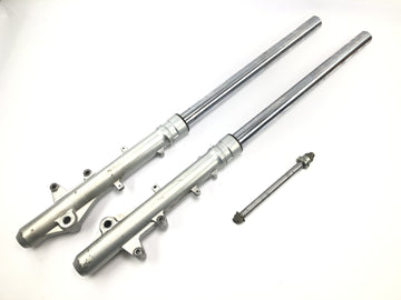Triumph Tiger 900 T400 [1998] - Telescopic fork with axle