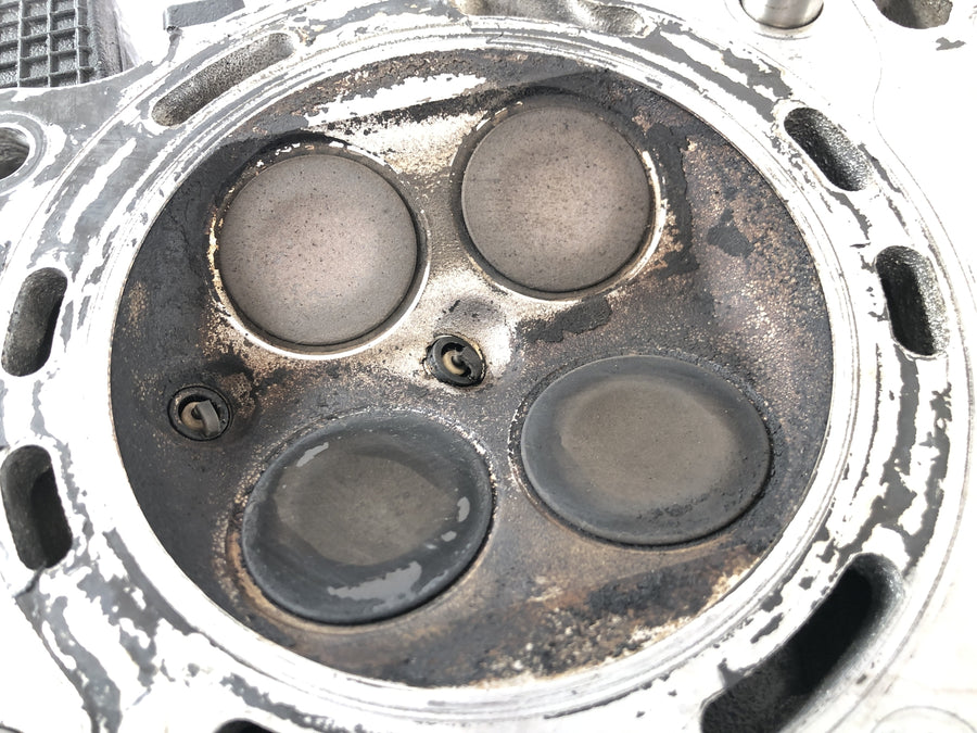 Suzuki VZ 1500 WVCU [2011] - cylinder head rear cylinder