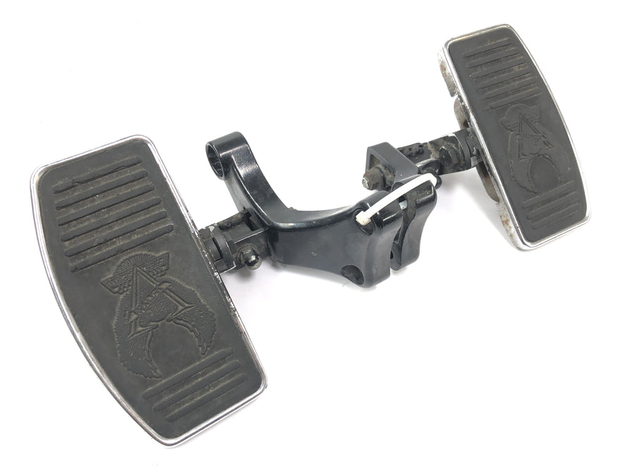 Kawasaki VN 1500 Classic VNT50D [2001] - Froßebretter driver footrest holder on the left and right