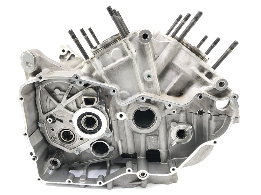 Aprilia RSV4 1000 [2010] - Engine housing empty housing with cylinder liners and pistons