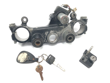Honda XL 600 RM PD03 [1985] - Lock set ignition lock with fork bridge at the top and helmet lock