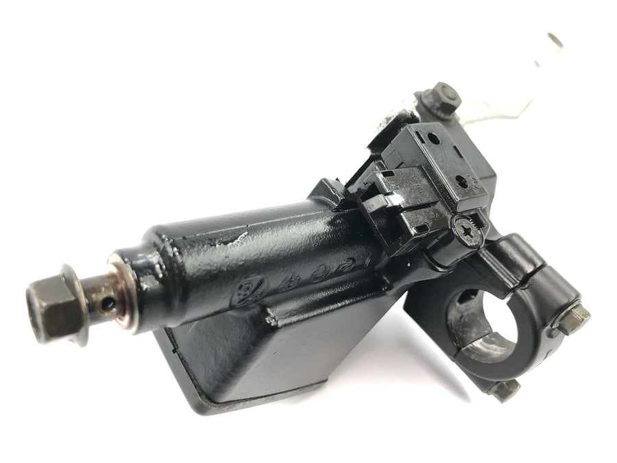Yamaha GTS 1000 4FV [1997] - Handlebar fitting clutch pump with lever