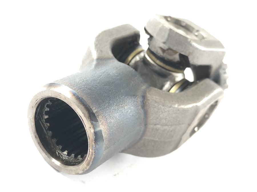 Suzuki VZ 1500 WVCU [2011] - Universal joint drive shaft.