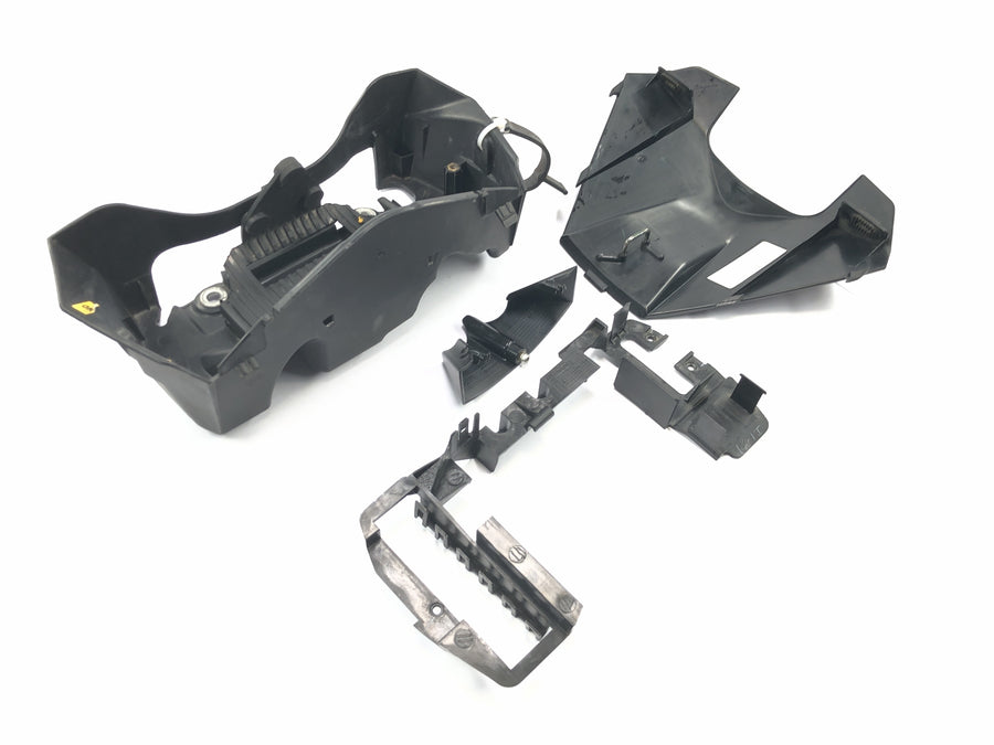 KTM RC 125 [2016] - Battery box subframe battery compartment with tank fairing at the front