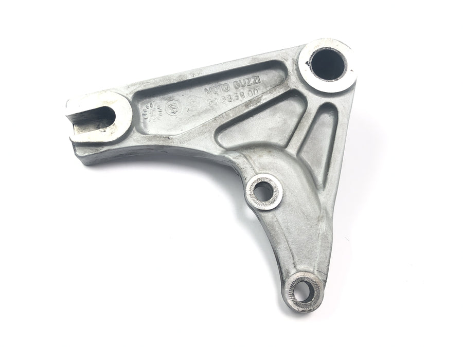 Moto Guzzi California 1100 EV KD [1998] - Rear brake caliper mount anchor plate