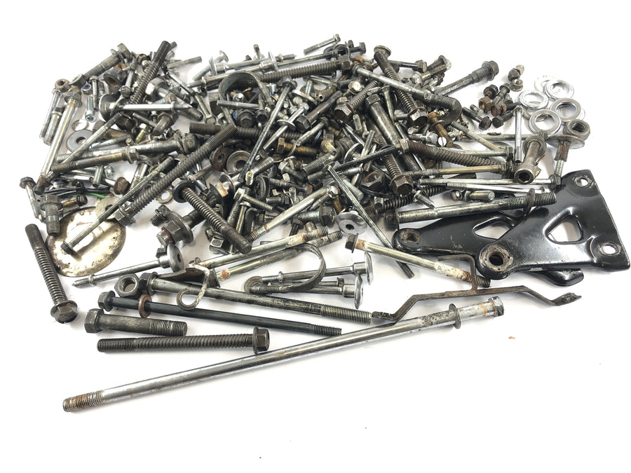 Honda Goldwing GL 1100 SC02 [1980] - screws and residual parts are convolidated