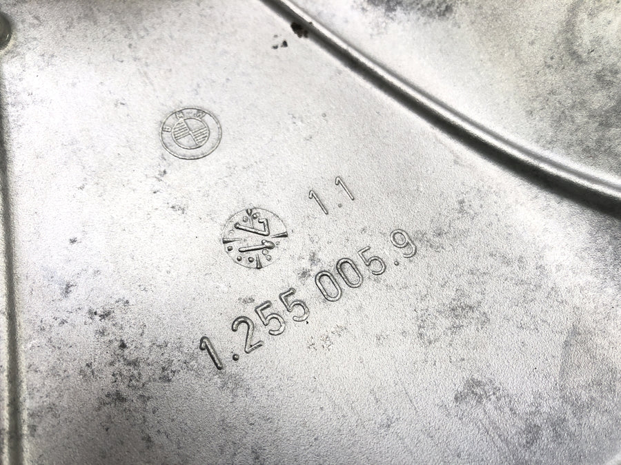 BMW R 60/5 [1973] - Alternator cover engine cover