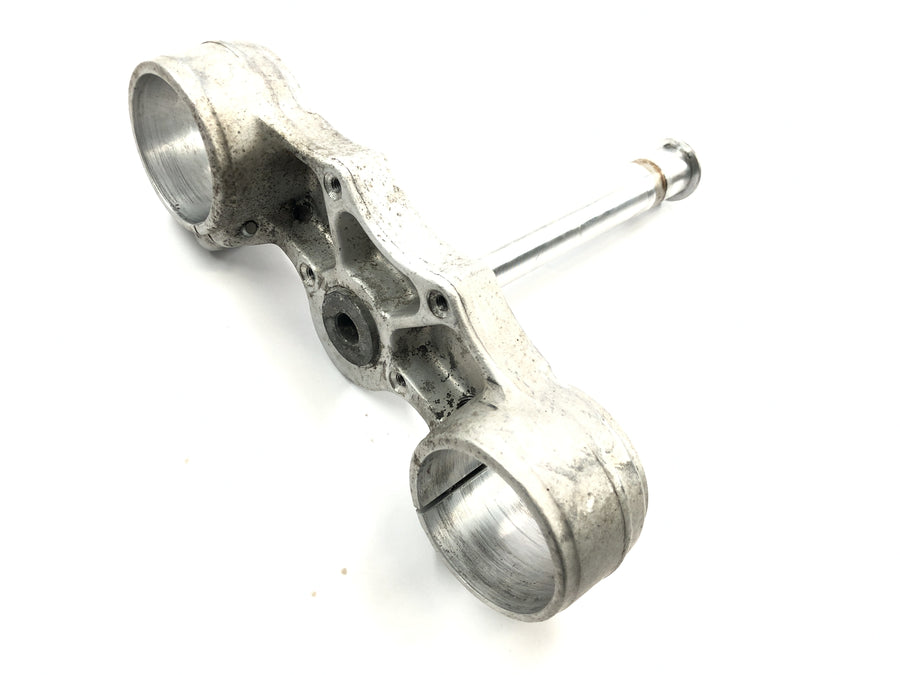 KTM 640 Adventure LC4 [2001] - lower fork clamp