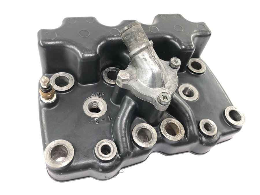 Suzuki RG 250 Gamma GJ21D [1987] - Cylinder head cylinder head cover with water connection