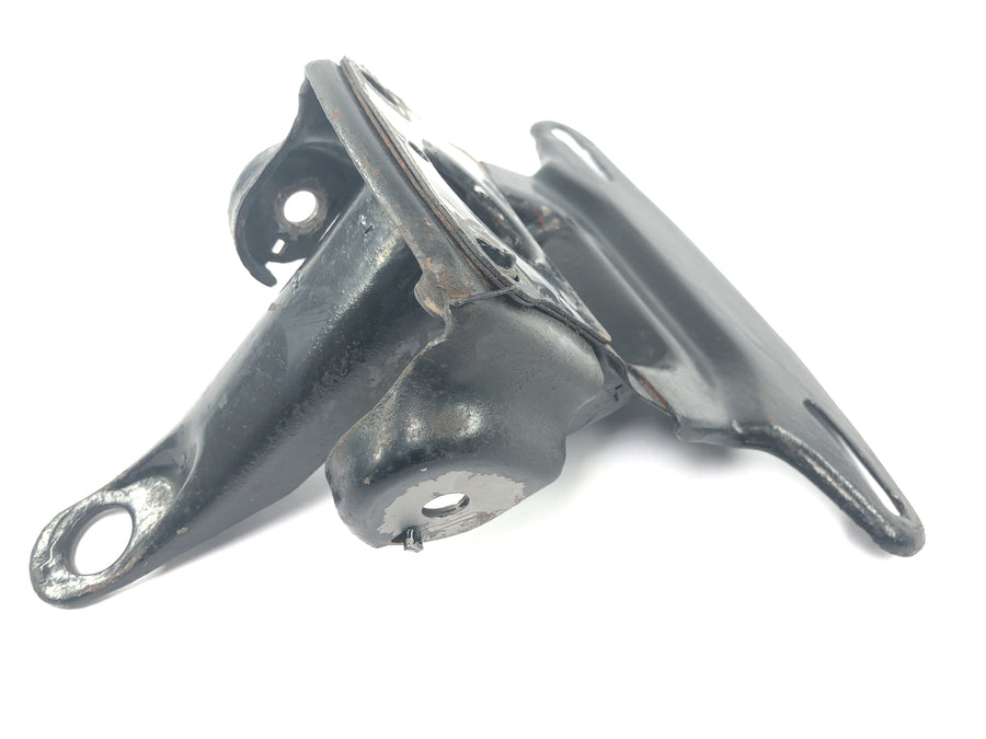 Yamaha DT 175 2K4 [1982] - taillight mount, lamp holder, taillight support