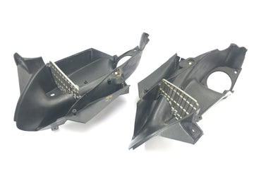 Aprilia Mille RSV 1000 ME [1999] - Air intake air duct fairing at the front