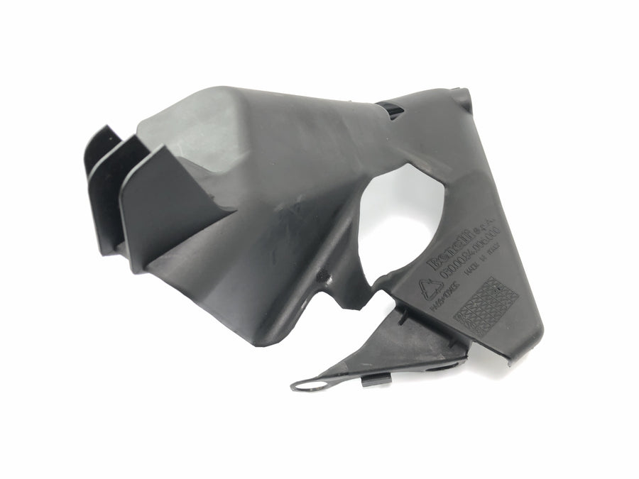 Benelli TNT 1130 [2009] - Radiator shroud cover