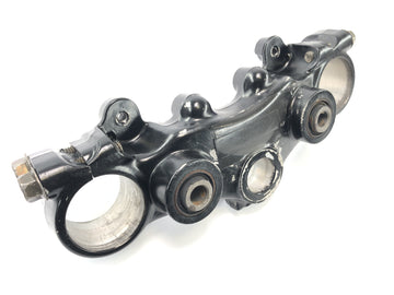 Yamaha XT 600 43F [1985] - fork bridge at the top of the fork clamp control head plate - 0