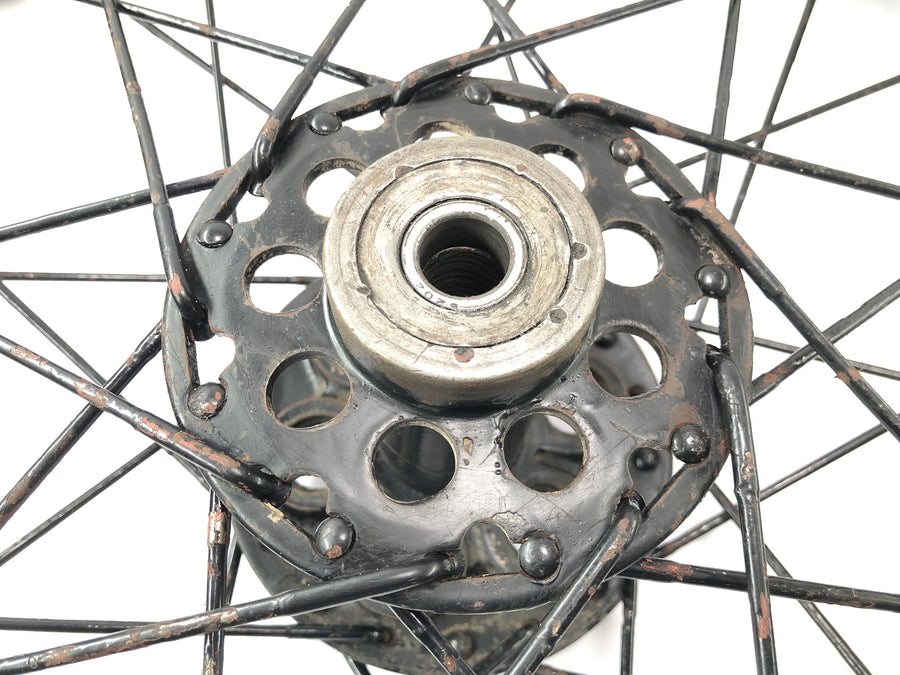 DKW NZ 250 [1938] - Rear wheel with spokes and hub