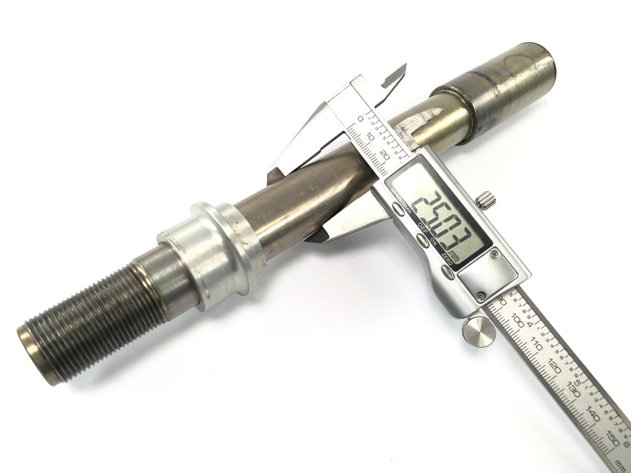 Benelli TNT 1130 [2009] - Telescopic fork with axle