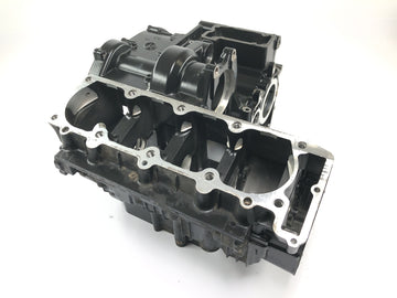 Kawasaki ZRX 1200 S ZRT20A [2001] - engine housing crankcase engine block empty housing - 0