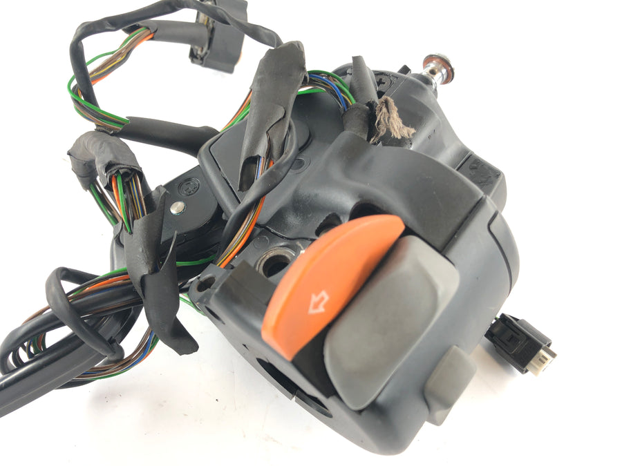 BMW R 1150 R R21 [2002] - Handlebar fitting right with handbrake pump